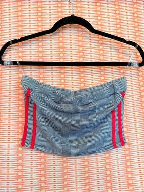 Rue21 Black and White Plaid Crop Top with Red Stripes